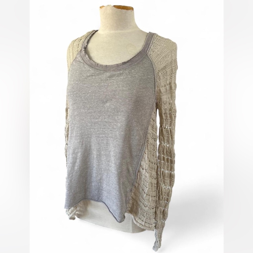 Free People Gray Knit and Cream Crochet Long Sleeve T Shirt Size XS